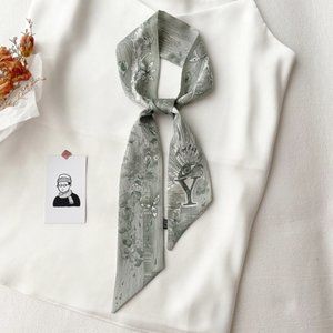 Geometric print initial Y twilly scarf